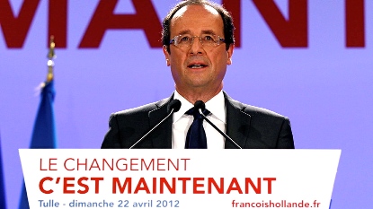 Francia al voto. Hollande vince, ma la sinistra ha il fiato sospeso fino al 6 Maggio