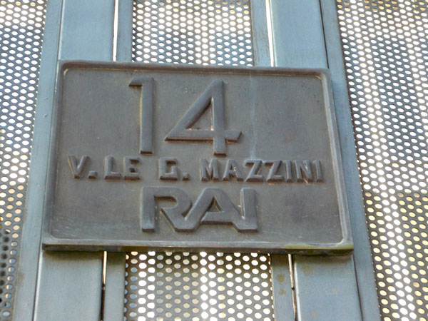 Rai: con il patto del Nazareno viale Mazzini sarà ancora più incatenata al governo di turno?