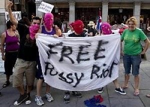 Pussy Riot condannate, a Milano il sit in con gli amici di Annaviva