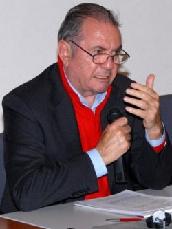 Adalberto Minucci, un giornalista (e dirigente di partito) che non ha mai abbassato l’orizzonte dello sguardo