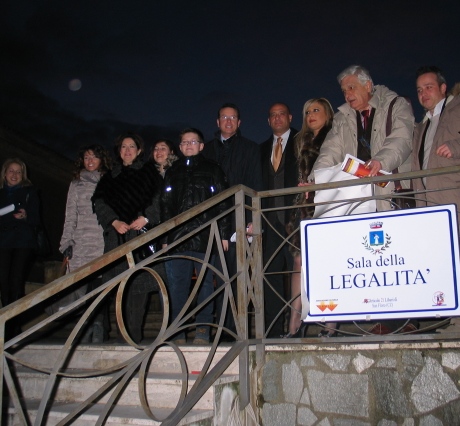 Sala della Legalità San Floro, proposta, promessa, inaugurata!