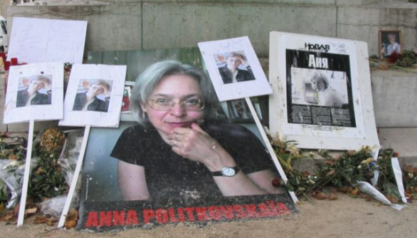 Anna Politkovskaja, uccisa sette anni fa. Fnsi: “sia fatta luce sull’omicidiosi rispetti in Russia la libertà di stampa”