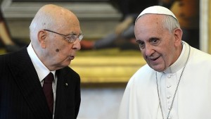Il Papa va al Quirinale e non fa il capo di Stato