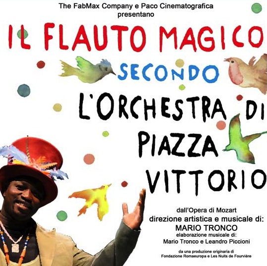 Amadeus, ma senza confini. L’Orchestra di Piazza Vittorio, al Teatro Quirino di Roma, propone la sua eterodossa rivisitazione de” Il flauto magico”
