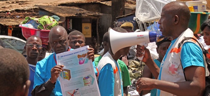 Sierra Leone, in carcere per aver dato voce alle critiche sulla gestione dell’ebola
