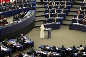 L’Europa e le carezze del Papa (I Tg di martedì 25 novembre)