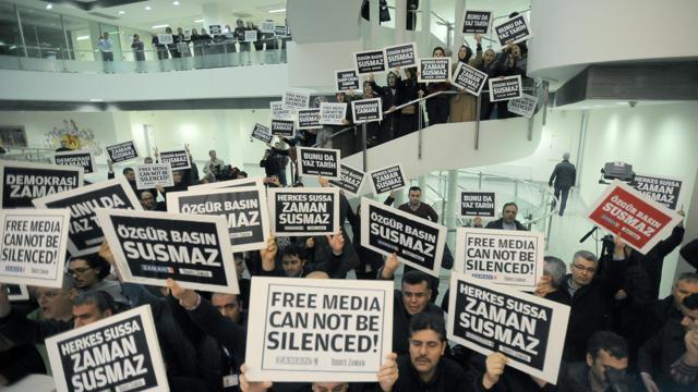 Turchia: 110 i giornalisti in carcere