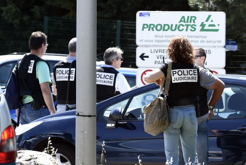 Francia: l’attentato di San Quentin e un Hollande sempre più logorato