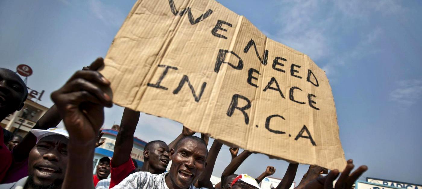 Ong denuncia: Europa finanzia guerra in Centrafrica. I media ignorano la notizia. E’ una crisi dimenticata