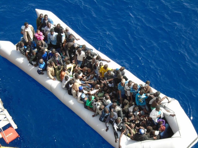 L’incontro “scomodo” sulla tragedia dei migranti entra subito nel mirino social dei razzisti