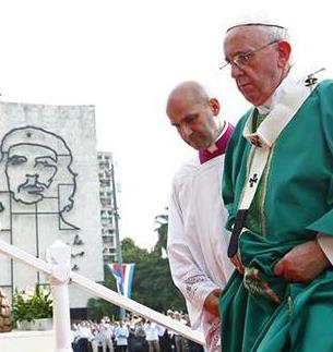 Il Papa a Cuba: oltre il castrismo (e la revoluciòn) per un mondo più giusto