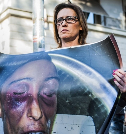 “Contro ogni tortura: l’Italia approvi la legge entro il 2016”