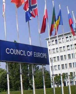 Il Consiglio d’Europa ascolta la società civile e dice no agli sgomberi
