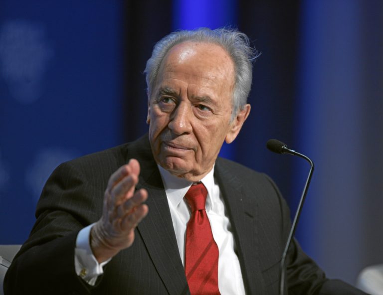 Shimon Peres, falco o colomba?