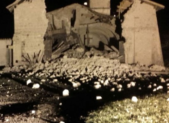 Terremoto, forti scosse in Centro Italia. La prima di magnitudo 5.4, la seconda 5.9