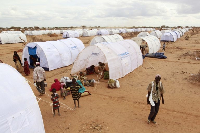 “Dadaab, dove muoiono i sogni dei somali”. 22 ottobre, tg3, il reportage di Enzo Nucci
