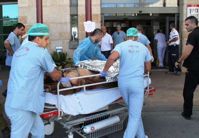 Ospedali israeliani curano e salvano da anni, migliaia di feriti siriani