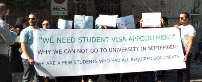 Iran, niente visto per gli studenti ammessi nelle università italiane. ‘Riprovate l’anno prossimo’