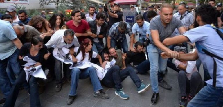 Ripreso il processo a 31 tra amministratori e giornalisti di Zaman, rischiano l’ergastolo