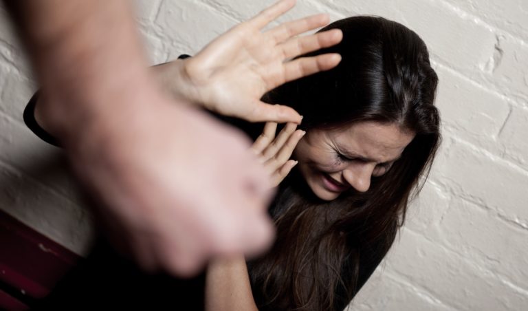 Violenza sulle donne: raccontiamola con le parole giuste