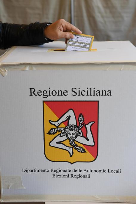 Elezioni Sicilia. Le sinistre perdono senza un progetto unitario e alternativo alla destra