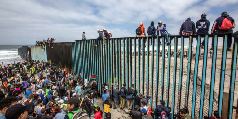 Arriva a Tijuana la Carovana Migrante che tanto spaventava Trump