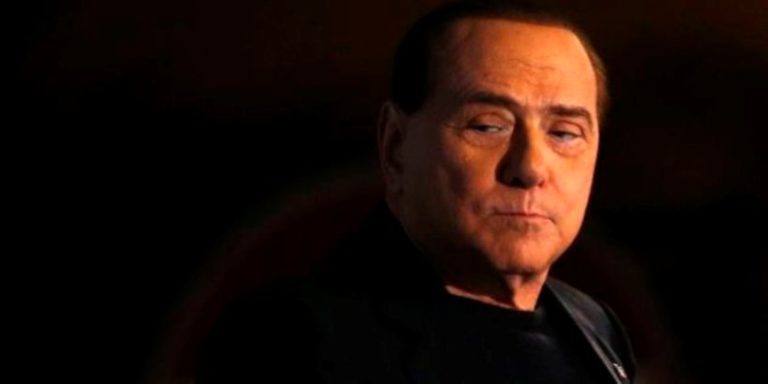 Su Berlusconi non ci accodiamo al coro di ipocriti e di smemorati