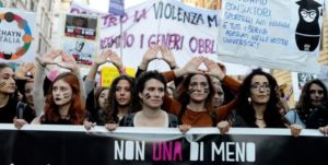 Dal caso Weinstein in Usa alle manifestazioni in Italia per la “194” e la Casa Internazionale delle Donne. Le donne bussano alle porte. E prima o poi riescono a farsi aprire
