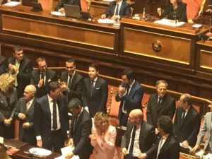L’applauso corale a Conte in Senato  per Soumaila – l’unico di tutta l’aula – scoraggi chi vuole fermare Commissione diritti umani