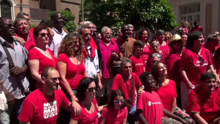 Magliette rosse. Cdr Rainews: “Essere Servizio Pubblico significa incarnare un ruolo importante nella nostra democrazia”