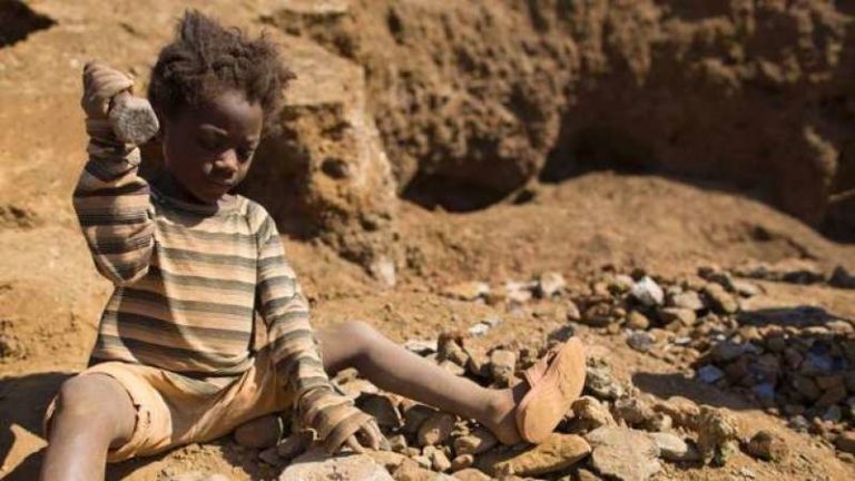 Lavoro minorile nelle miniere di cobalto del Congo, appello di Amnesty