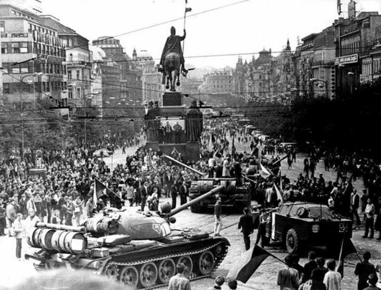 Primavera di Praga, 50 anni fa l’invasione sovietica