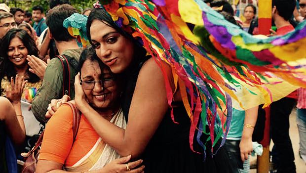 India, decisione storica della Corte Suprema: essere gay non è più un reato