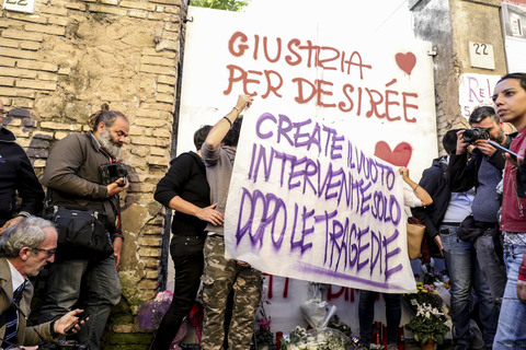Roma: Salvini “sciacallo” a San Lorenzo, cerca consensi sul corpo morto di Desirée