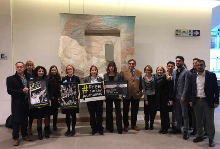 Turchia, risoluzione di 47 eurodeputati chiede il rilascio di tutti i giornalisti in carcere