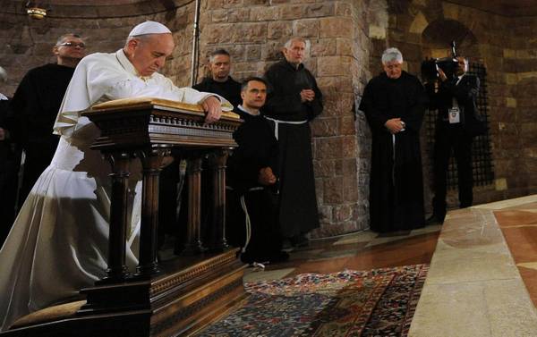 Economy of Francesco, il Papa invita i giovani ad Assisi per marzo 2020. Un’altra economia è possibile, attenta ai deboli e all’ambiente