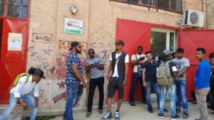 Saccheggiati i local del Centro Sociale ex Canapificio di Caserta. “Duro attacco a tutta la comunità solidale”