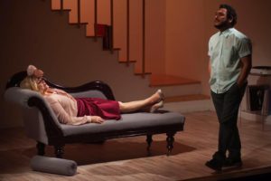 Una guerra fredda intima ed esistenziale: “Lo psicopompo” di Dario De Luca a Primavera dei Teatri
