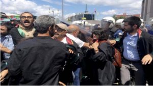 Turchia, nuove repressioni e dieci giornalisti arrestati nelle ultime 48 ore