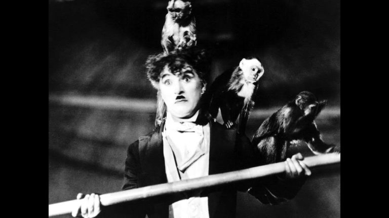Novant’anni fa usciva sugli schermi “Il circo”di Charlie Chaplin, il film che incantò Federico Fellini 