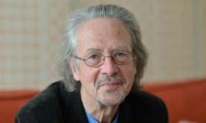 Peter Handke Premio Nobel per la Letteratura: il teatro e Insulti al pubblico