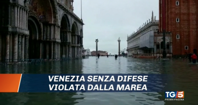 Dramma Venezia, l’acqua alta domina il prime time. Mose: dubbi e polemiche. L’analisi dei Tg