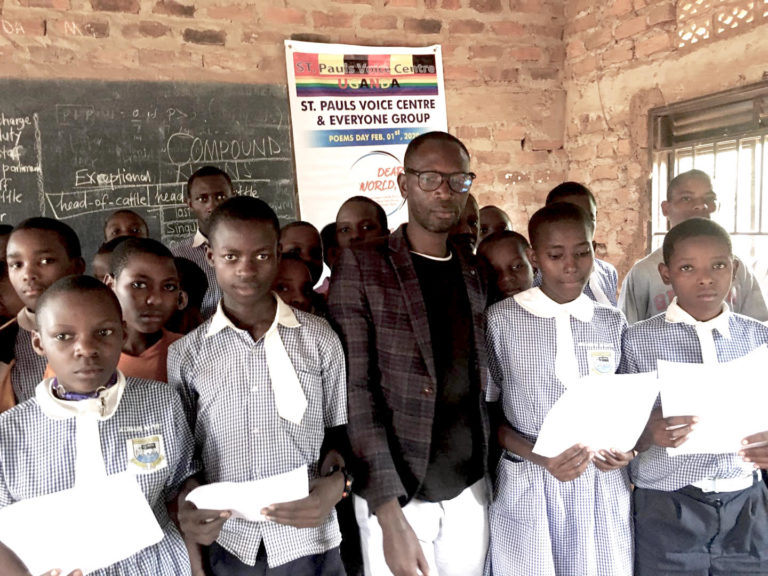 La poesia al centro di un importante incontro educativo presso la Kanoni Preparatory School di Kazo (Uganda)