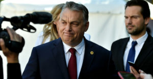 Orban: non vogliamo mescolarci con altre razze