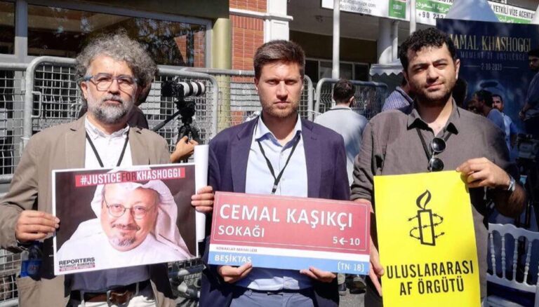 Istanbul, al via nuovo processo per l’omicidio  di Jamal Khashoggi. La fidanzata e Reporter senza frontiere parti civili