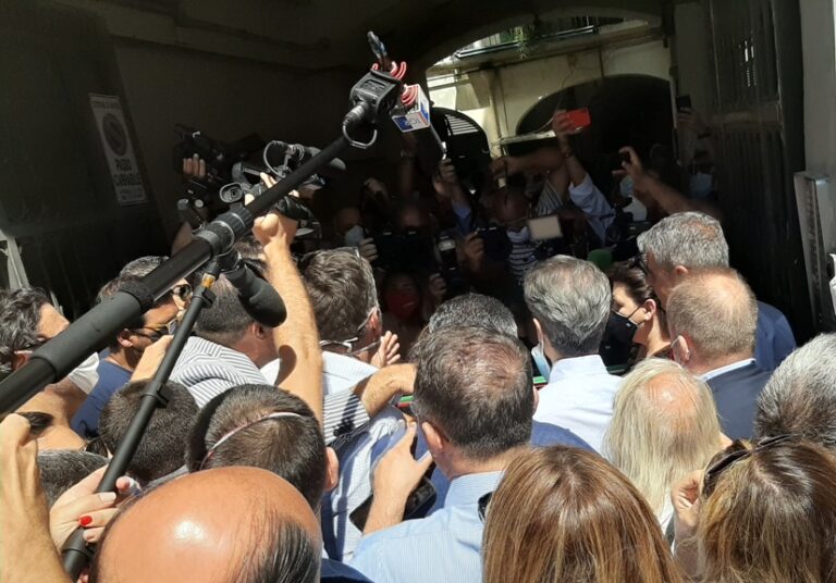 Emergenza Covid. “forze politiche assicurino il pieno rispetto delle norme contro il contagio”