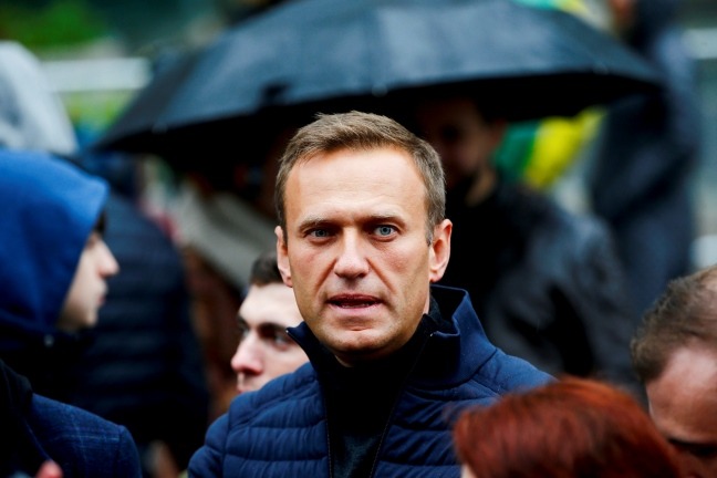 Russia, peggiorano le condizioni di Navalny, mentre i giornalisti continuano le “trasmissioni silenziose”