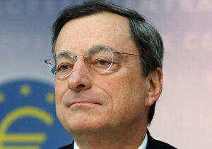 Draghi “sgomita”