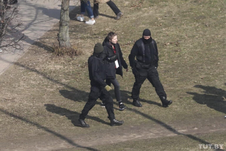 Bielorussia, 247 nuovi arresti. Giustizia azzerata, l’abuso di potere è la regola
