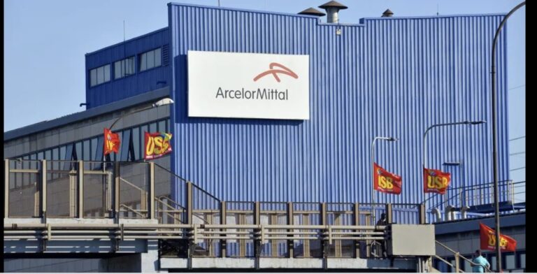 L’operaio che promuove uno sceneggiato non va licenziato – Lettera aperta alla ArcelorMittal di Taranto